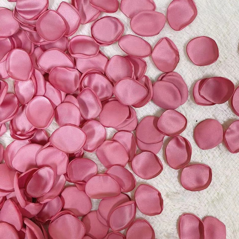 100 pieces bag Artificial Silk Rose Petals