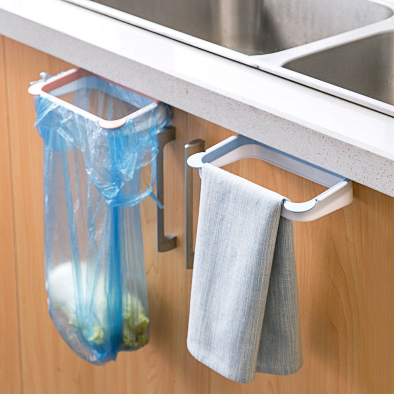 The kitchen trash rack can be hanging cupboard